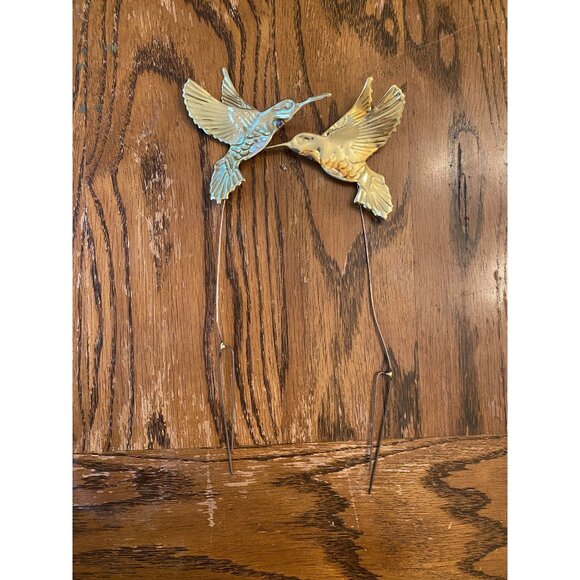 Vintage Homco Decorative Gold Hummingbird Garden Stakes Metal Yard Art Set Of 2 - Picture 1 of 4